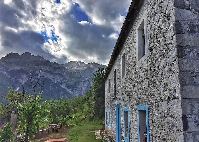Theth-Villa Silvester Old House 200 Year